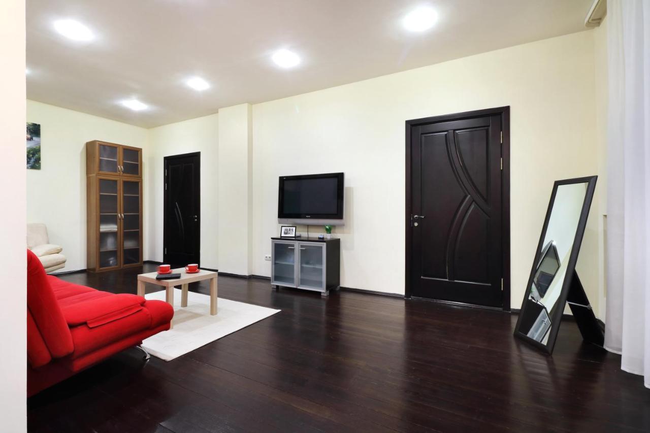 Paulmarie Apartments On Lenina Avenue Гомел Екстериор снимка