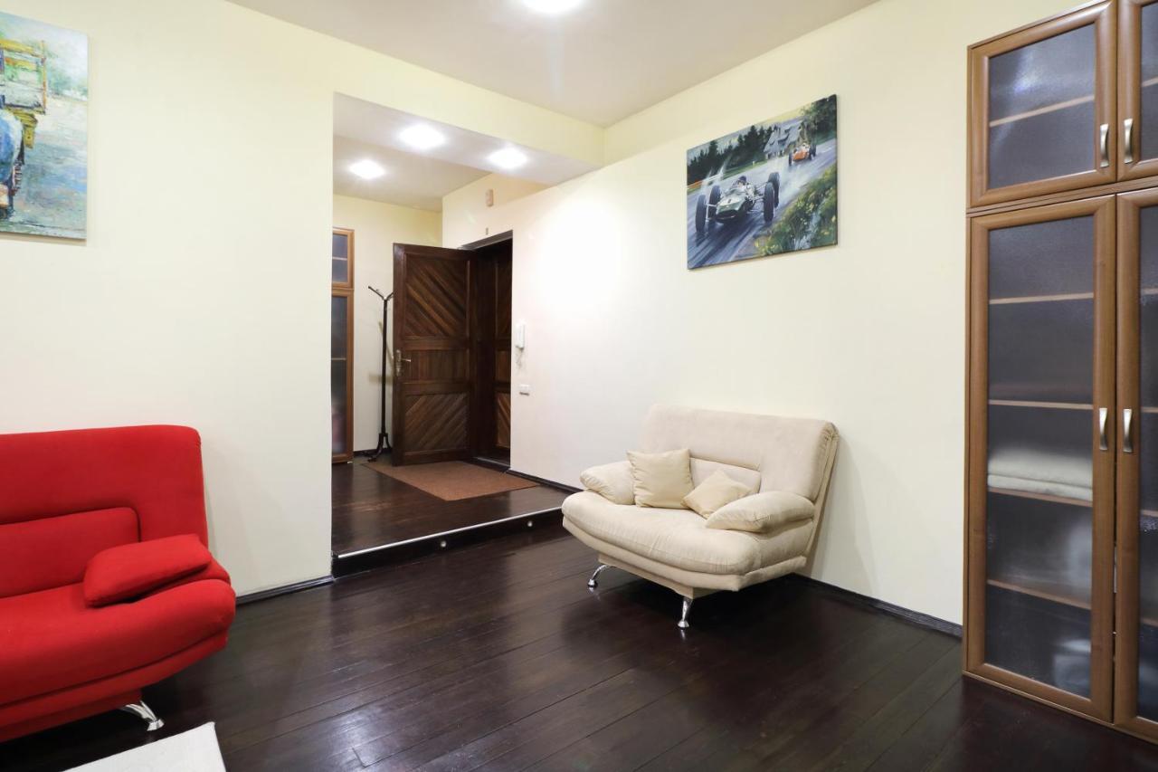 Paulmarie Apartments On Lenina Avenue Гомел Екстериор снимка